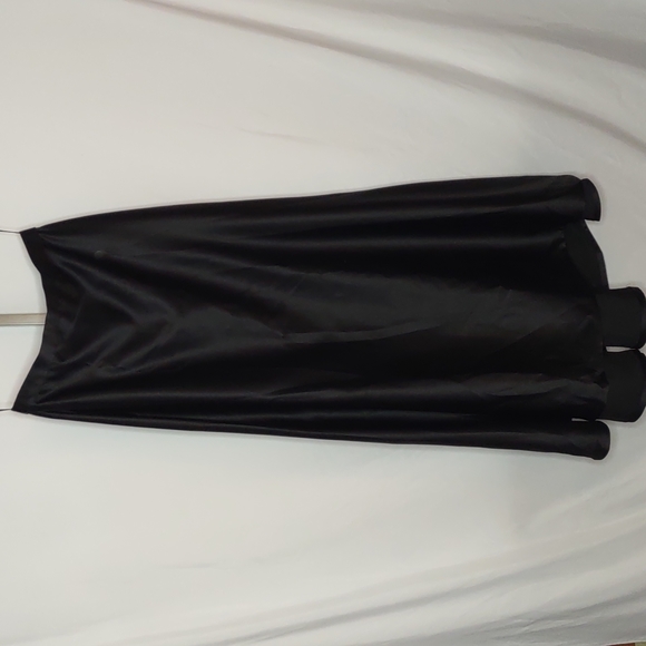 Tadashi Shoji Dresses & Skirts - Tadashi Shoji Black Satin Formal Evening Skirt